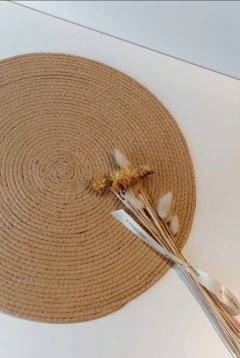 PLATO DE SITIO PATTANI - Presenza