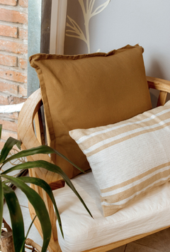 ALMOHADON TEJIDO ARTESANAL en internet