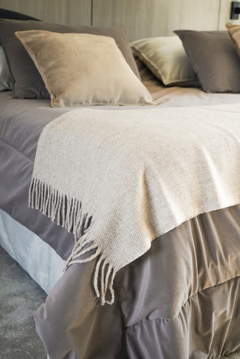 PIE DE CAMA TWIN - LANA DE OVEJA