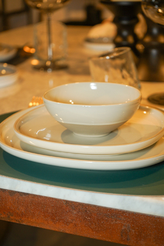 PLATO BUDAPEST GREY en internet