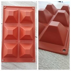 Molde de Silicona Pirámide X6 - Le Gourmet - Tienda gastronómica