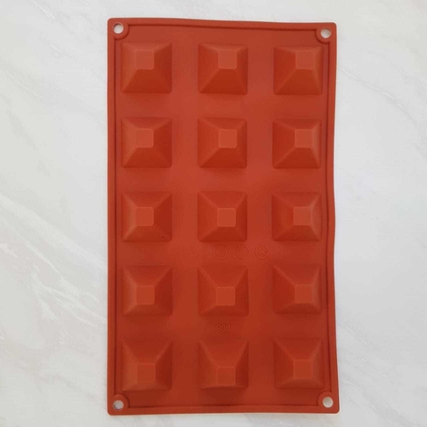 Molde Silicona Mini Pirámide X15