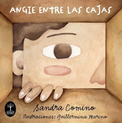 Angie entre las cajas