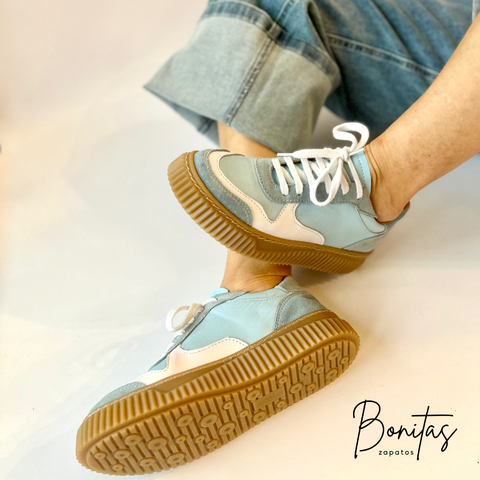 Zapatilla Simona celeste art 485