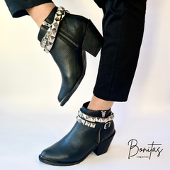 Bota Telma cuero negro art 474 en internet