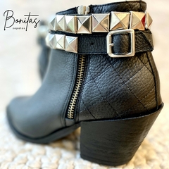 Bota Telma cuero negro art 474 en internet