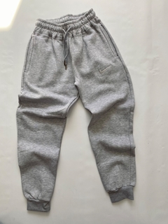 Jogger frisado - tienda online