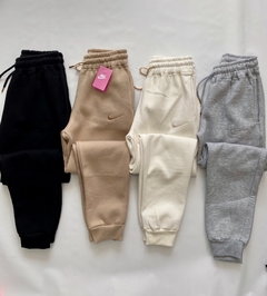 Jogger frisado