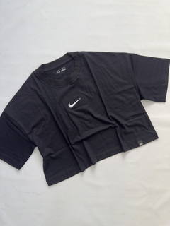 Remera crop nk en internet