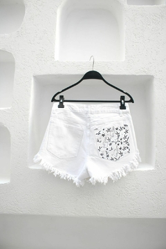 Short eyes gloss blanco - comprar online