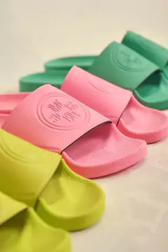 Ojotas Sandy fucsia en internet