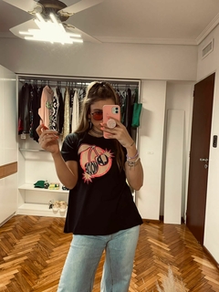 Remera Cherry en internet