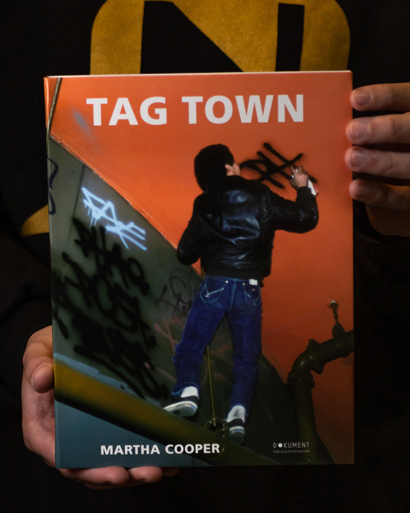 LIVRO TAG TOWN - ART034