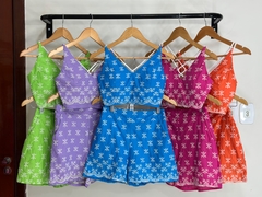 Conjunto Anitta