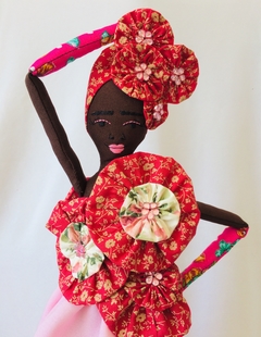 Boneca Artesanal Sinhá Rosa Clara - comprar online