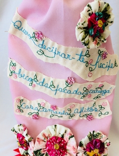 Boneca Artesanal Sinhá Rosa Clara - Bendito Fruto