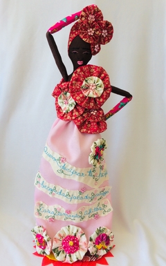 Boneca Artesanal Sinhá Rosa Clara