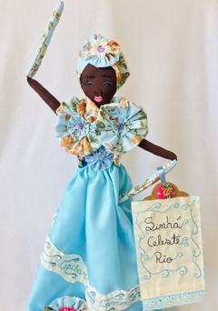 Boneca Artesanal Sinhá Celeste Rio na internet