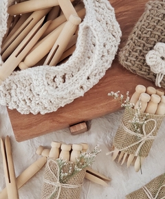 Pinzas de madera -LiZ - mondehomedeco