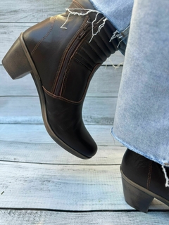 Bota Sorrento en internet
