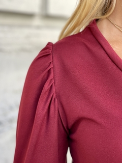 Art. 7165 (cuello “V”) frunces, modal SOFT - BELOVED