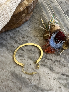 Pulsera rigida