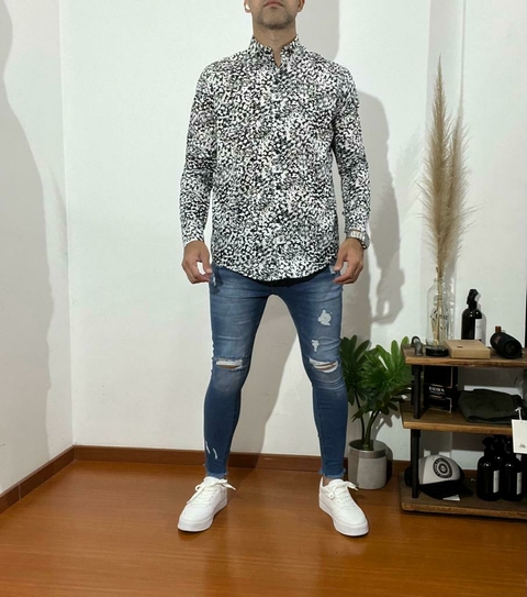 CAMISA ESTAMPADA