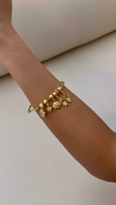 Bracelete Aro Quadrado C/Pingente - comprar online
