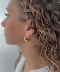 Argola Lisa Filete de Zirconia - comprar online