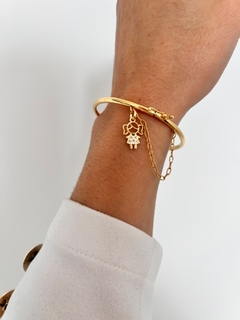 Bracelete com fecho e Pingente - comprar online
