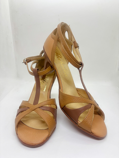 Modelo Renatta tost - comprar online