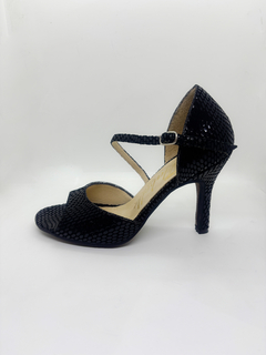 Modelo Greta gza estamp