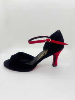 Modelo Greta n/rojo