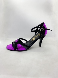 Modelo Isabella c/Fucsia