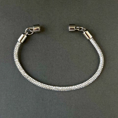 Pulseira RAY 4mm Prata na internet