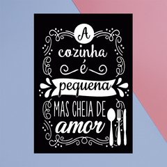 Ímã de Geladeira Cozinha Pequena Cheia de Amor 6x8,5cm