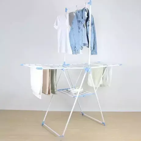 TENDEDERO DE ACERO PINTADO CON COLGADOR PARA CAMISAS