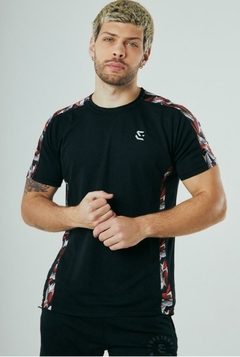 Remera DRF Grego EuroSport Negro/Rojo
