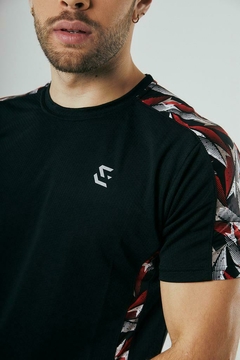 Remera DRF Grego EuroSport Negro/Rojo - comprar online