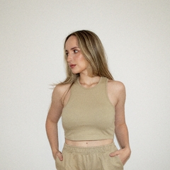 CROPPED ESSENTIAL BEGE - comprar online