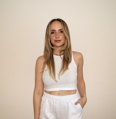 CROPPED ESSENTIAL BRANCO na internet