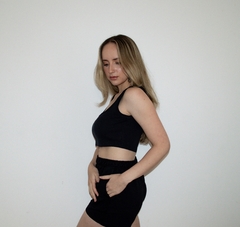 TOP REGATA ESSENTIAL PRETO - kaya wear