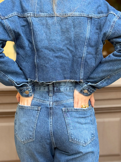 JAQUETA JEANS MÉDIO - loja online