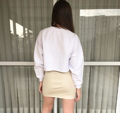 Cropped de Moletom Branco na internet