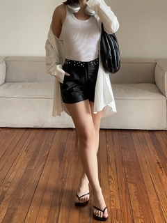 Short eco cuero Jane - berta.bsas