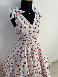 Vestido Misfits na internet