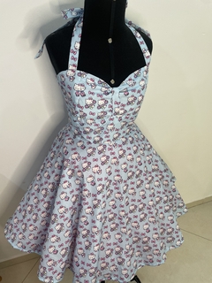 Vestido Hello Kitty - Criativa Retrô