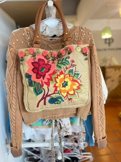Cartera con detalles bordados Rapsodia