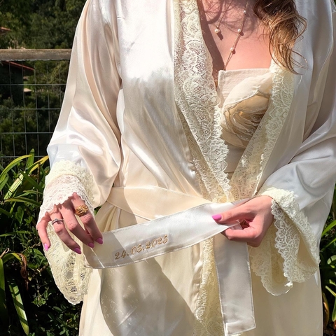 Roupão Palermo Curto Noiva - comprar online