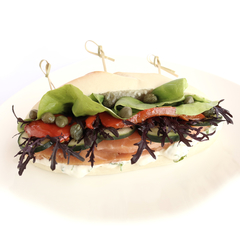 Sandwich de salmón ahumado